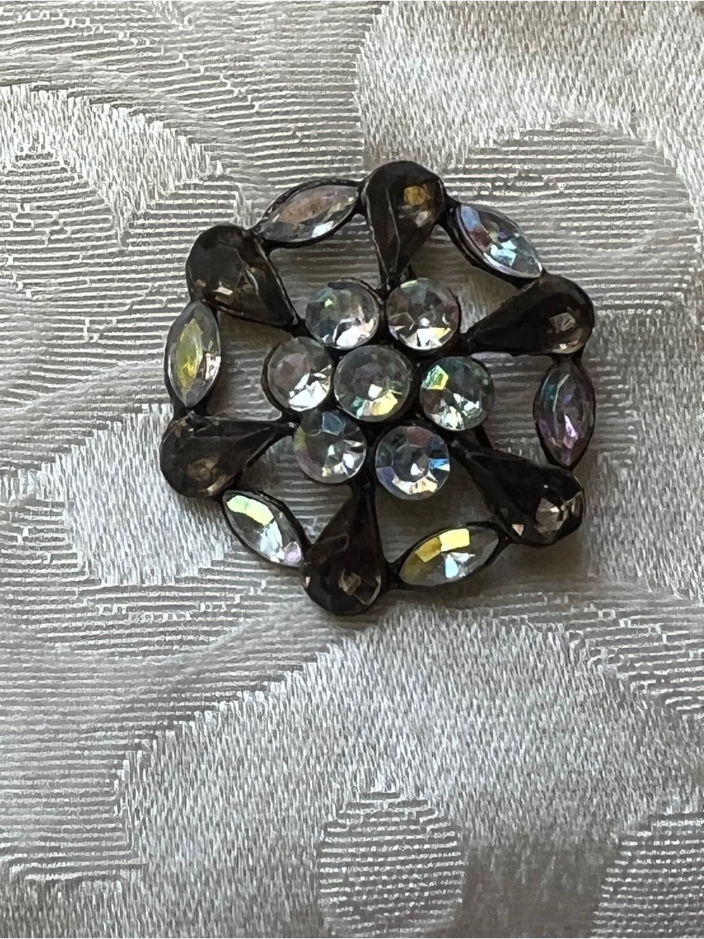 Vintage Crystal Teardrop Flower Cluster Brooch Smoke and Aurora Rhinestones - Picture 5 of 8